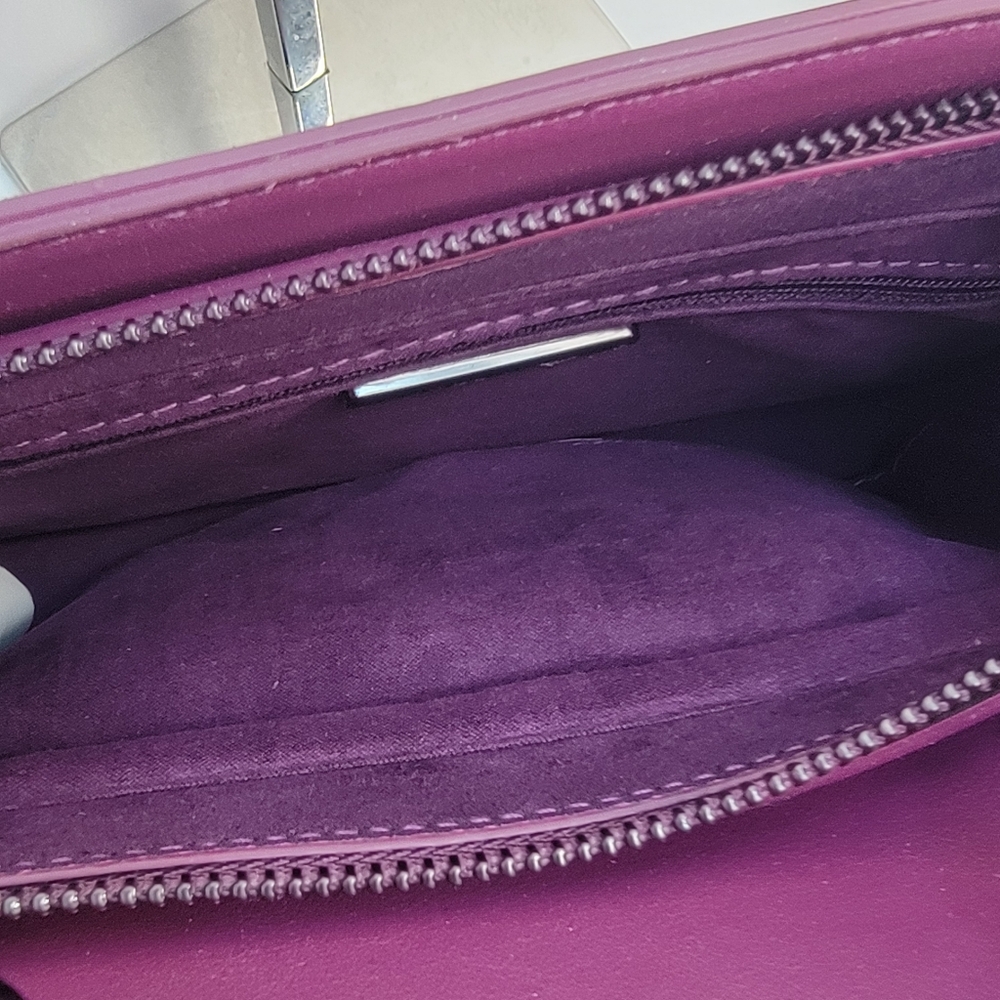 NEW W/ TAGS!! Steve Madden Plum Crossbody Bag - Picture 6 of 9
